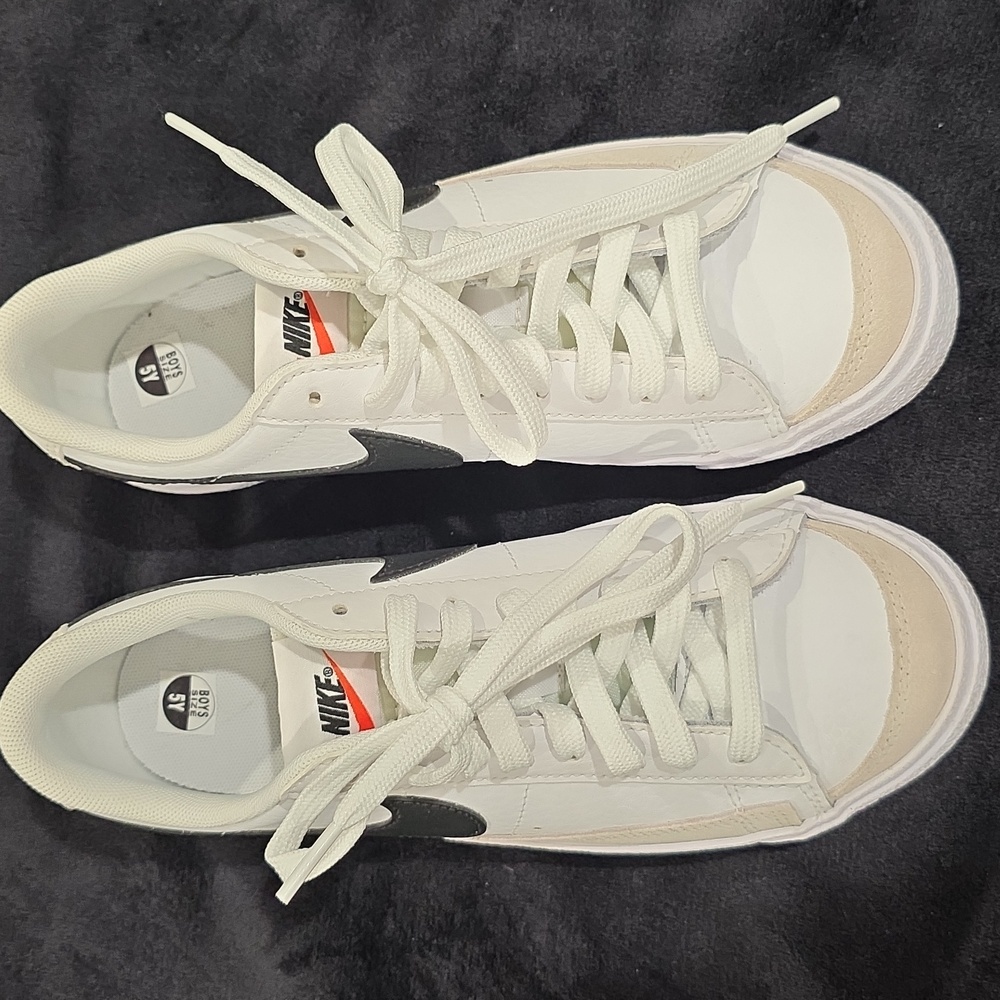 Nike Classic White and Black Shoes